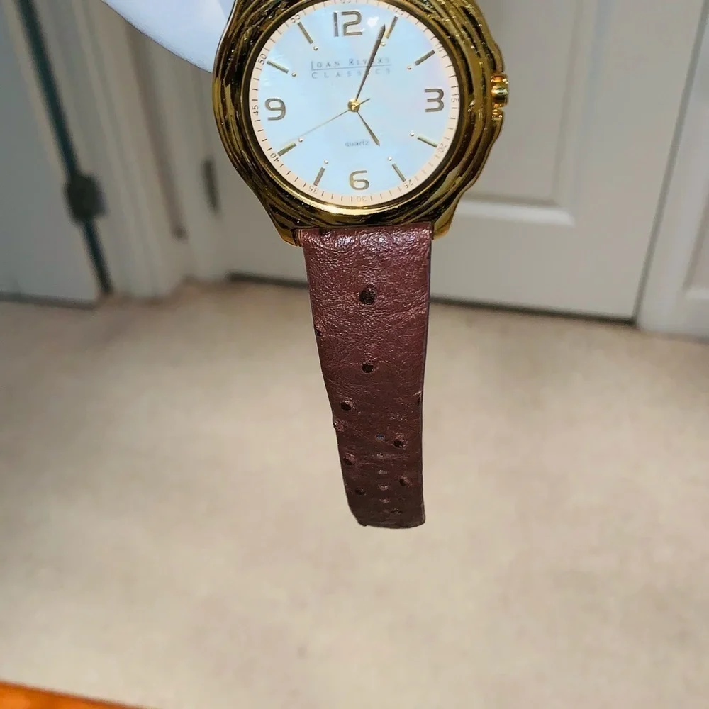 Joan Rivers Classics Quartz Watch. - Picture 8 of 8